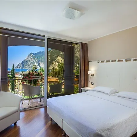 Savoy Palace - Tonelli