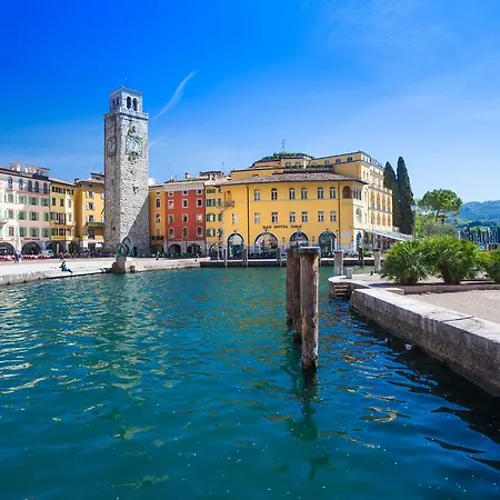 Savoy Palace - Tonelli 호텔 4*
