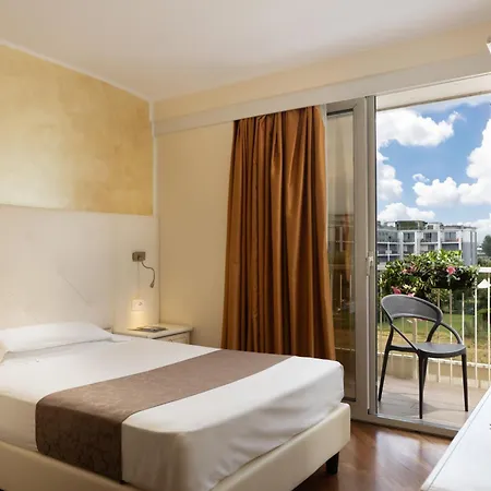 Savoy Palace - Tonelli 호텔 4*