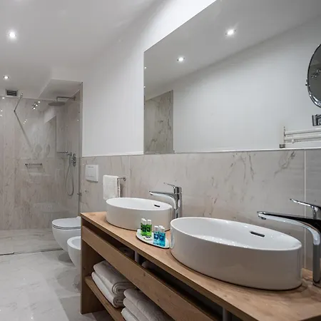 Savoy Palace - Tonelli 4*