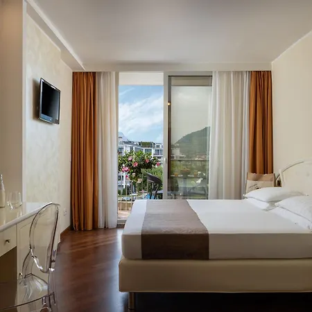 호텔 Savoy Palace - Tonelli 4*