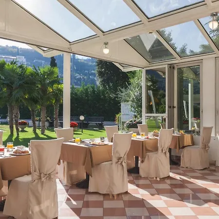 Savoy Palace - Tonelli